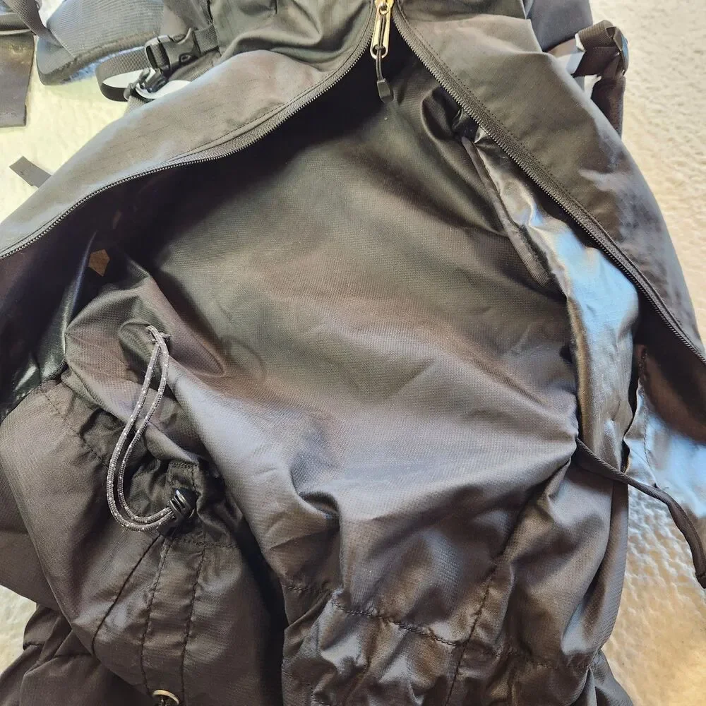 Arc'teryx Axios 50 Backpack Black 50L Lightweight Hiking Pack Discontinued